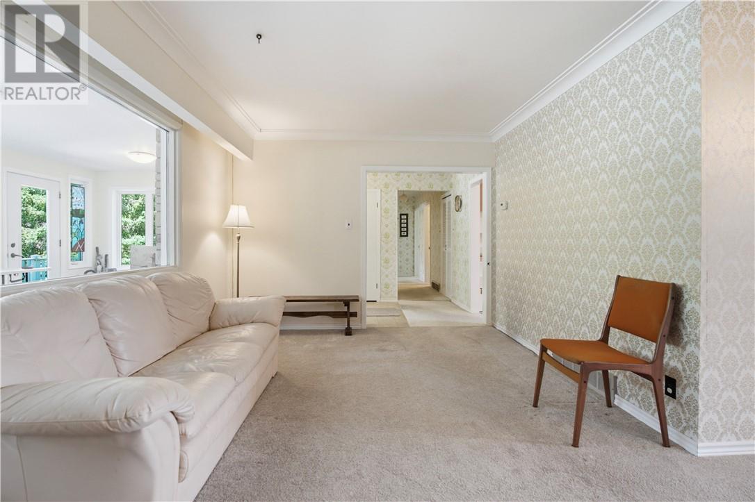 23 Phil Street - 6