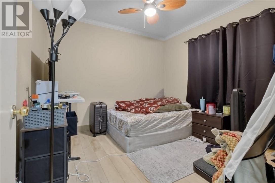 601 Ash Street - 16