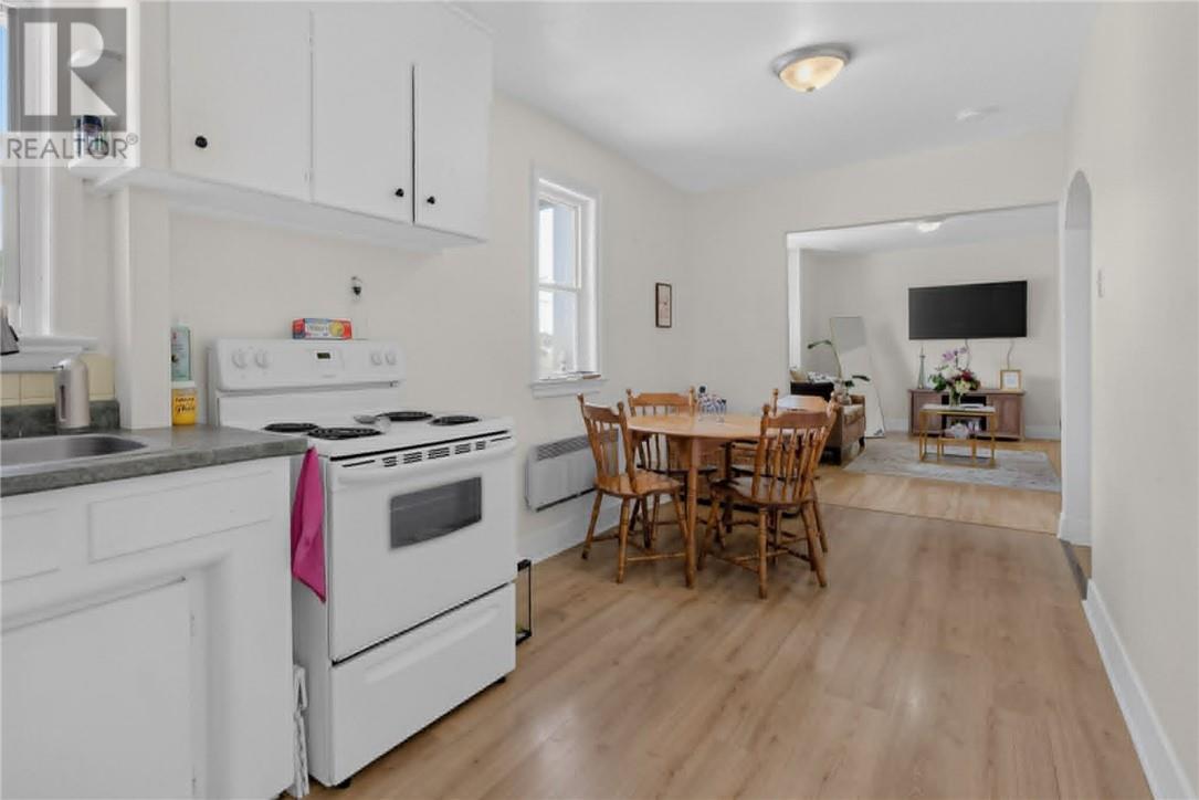 601 Ash Street - 20