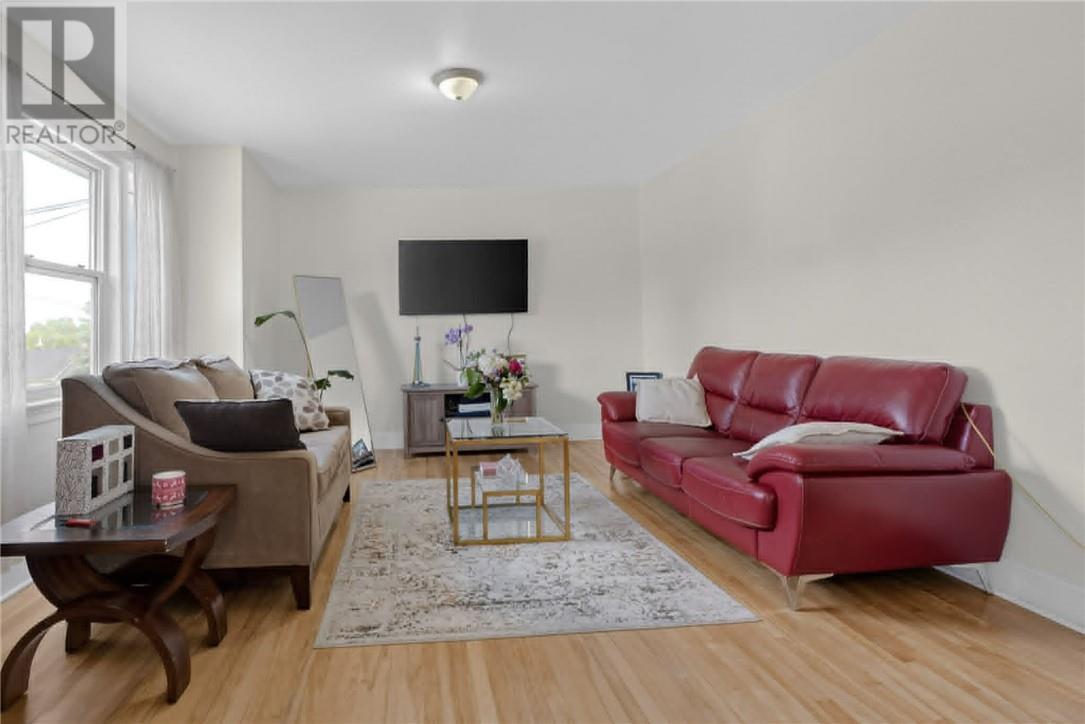 601 Ash Street - 22