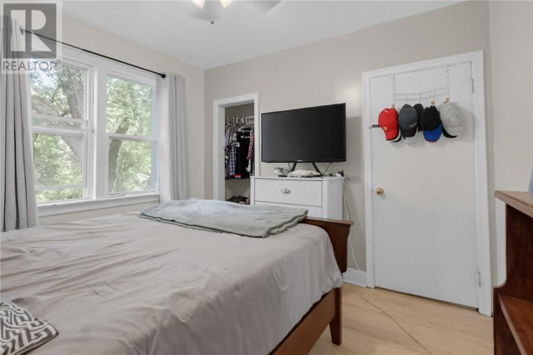 601 Ash Street - 24