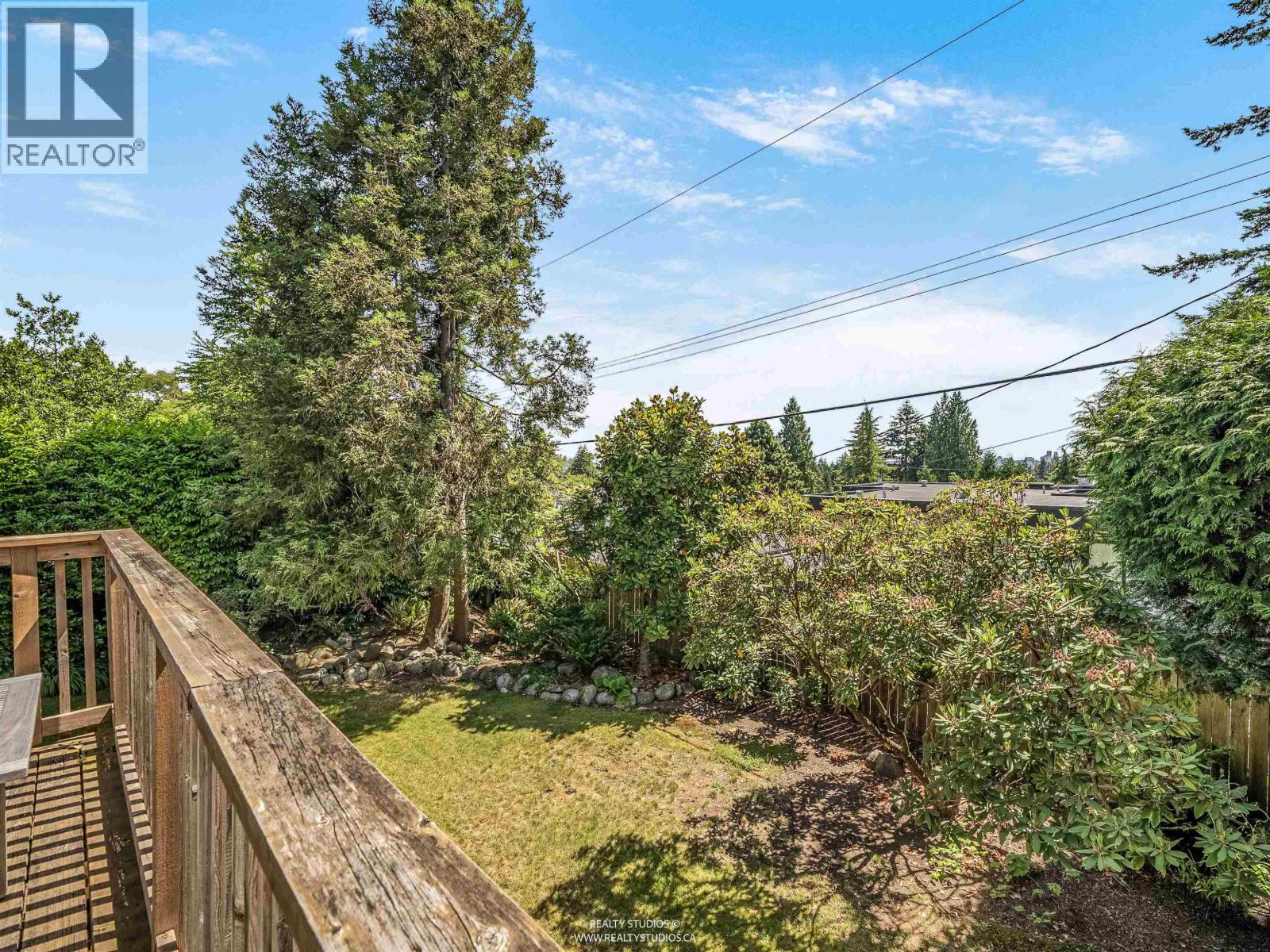 947 EVERGREEN PLACE, North Vancouver