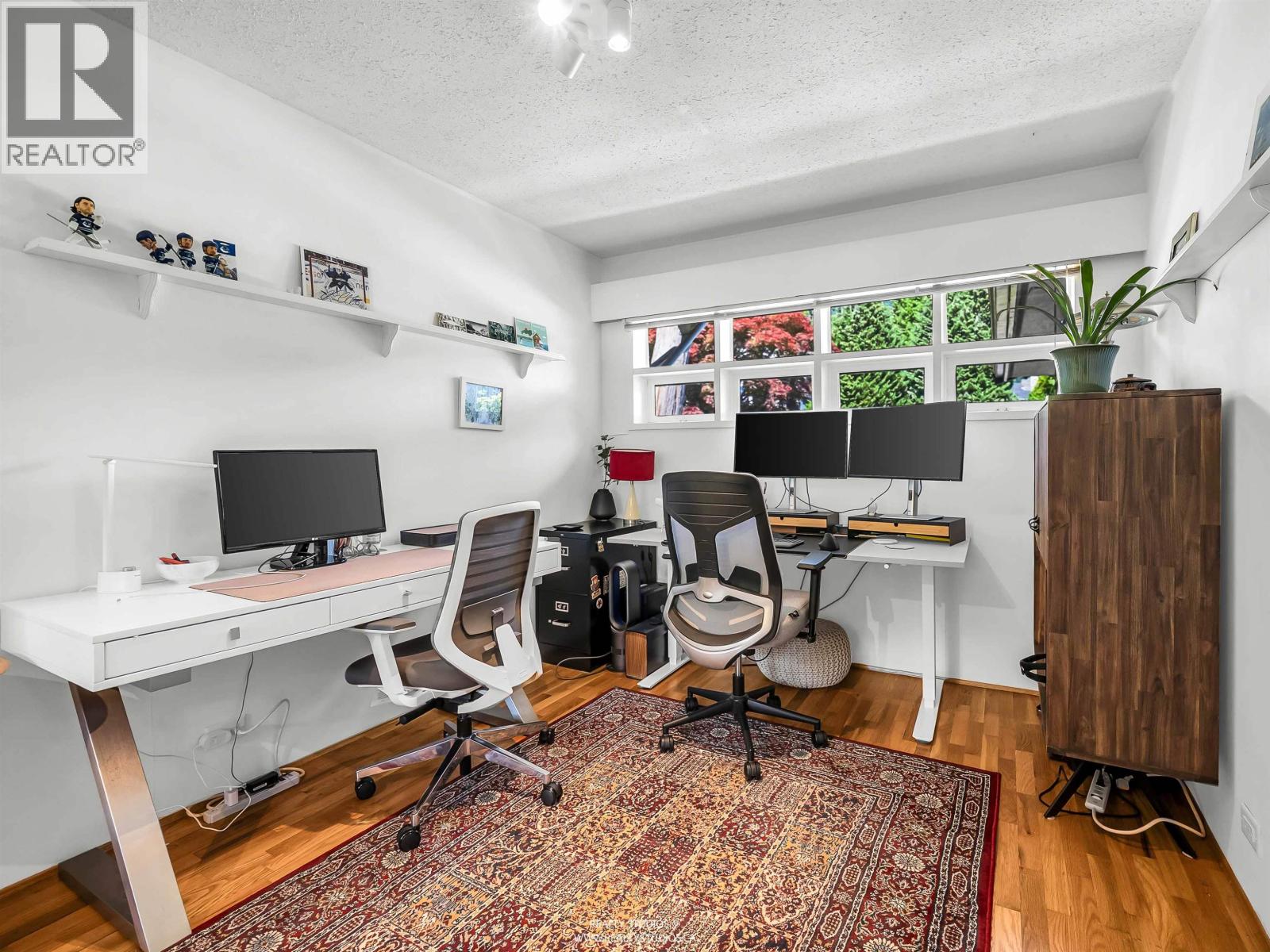 947 EVERGREEN PLACE, North Vancouver