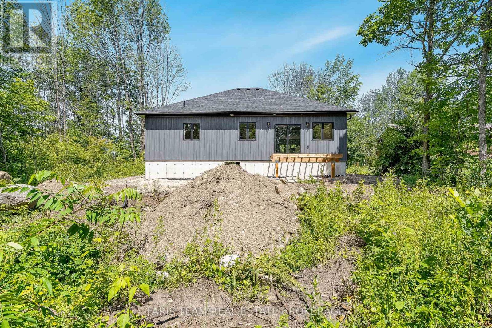45 SHEPPARD STREET - 36