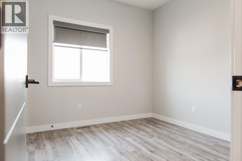 7122 86 Street — photo 22