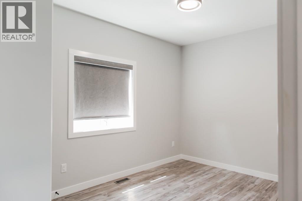 7122 86 Street — photo 24