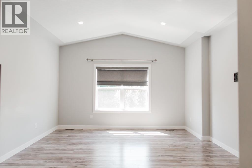 7122 86 Street — photo 26