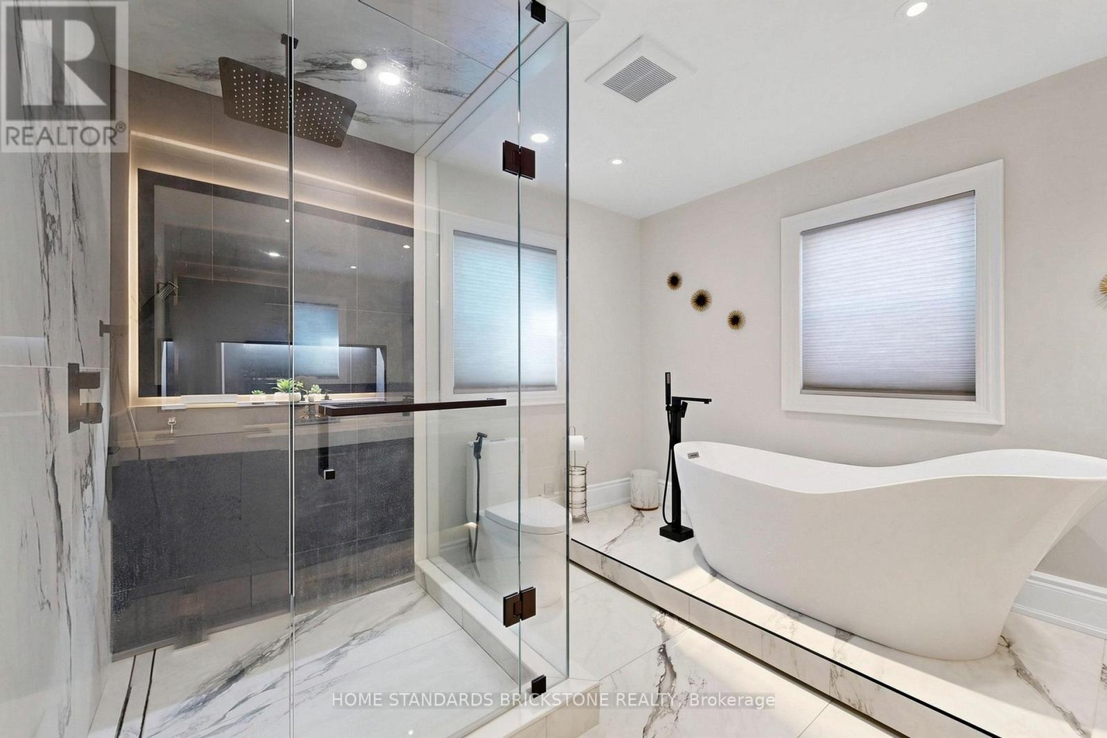 39 NATURE WAY CRESCENT - 40