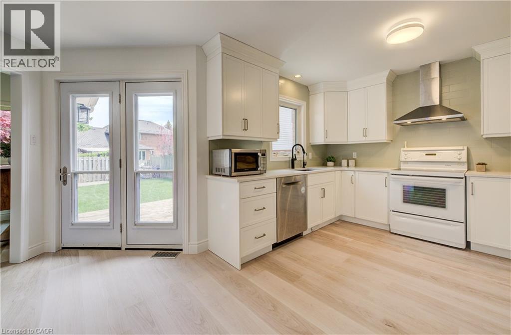 464 NORTHLAKE Drive - 13