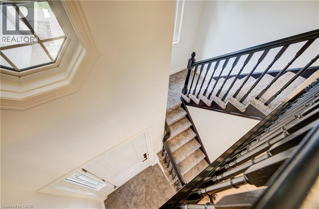 464 NORTHLAKE Drive - 22