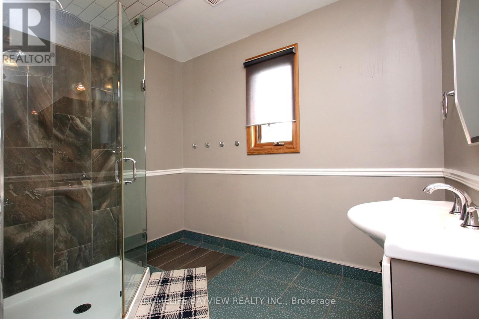 38 CHRISTMAN COURT - 24
