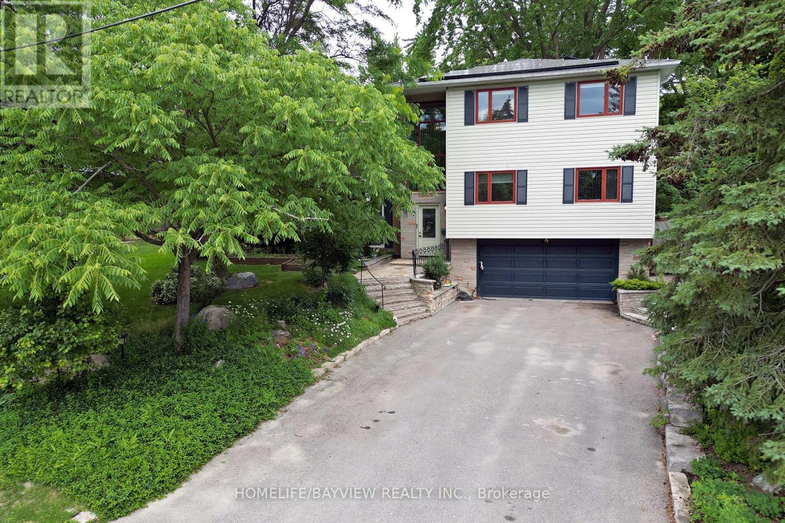 38 CHRISTMAN COURT - 40