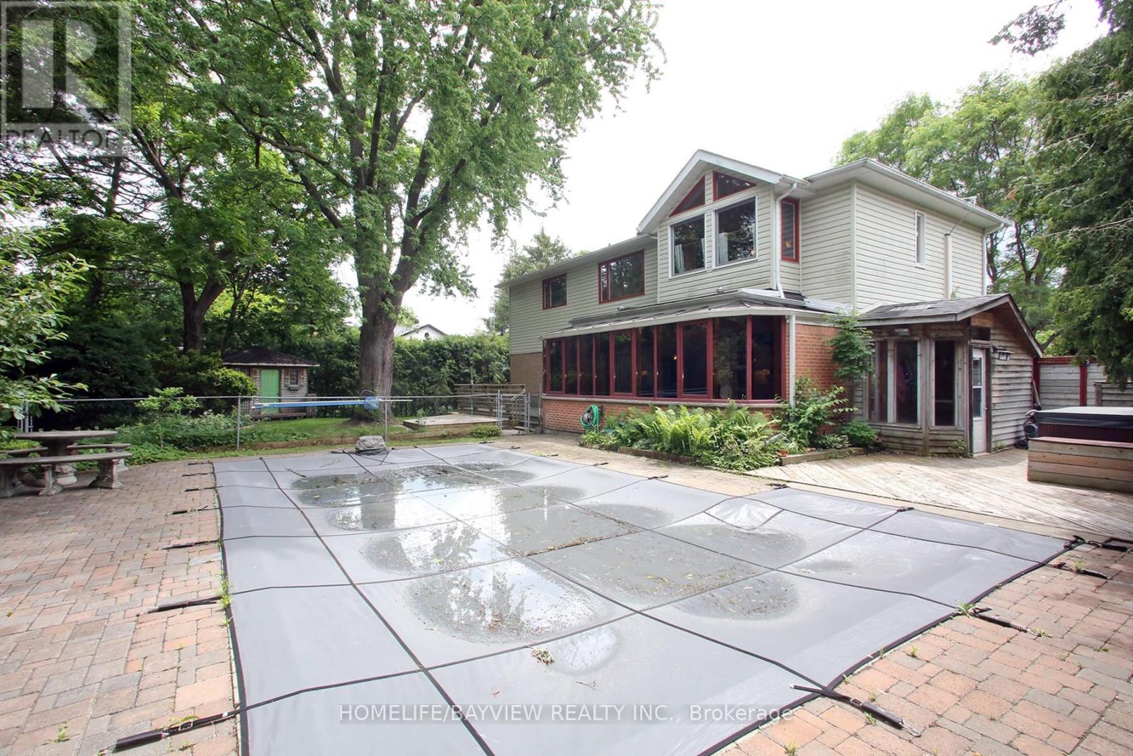 38 CHRISTMAN COURT - 41