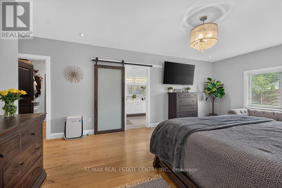 42 BLUENOSE DRIVE - 20