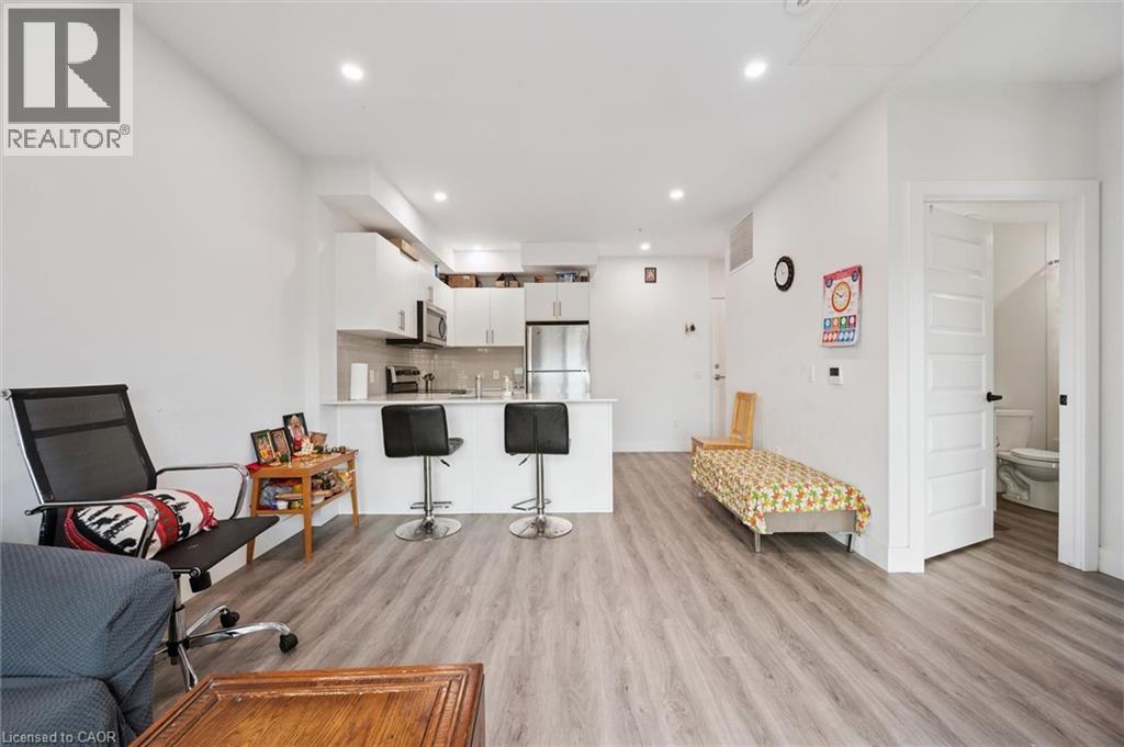 #507 1000 LACKNER Place - Image 22