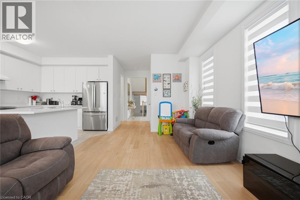 240 VELVET Way - 27