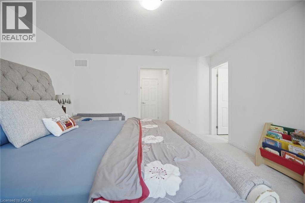 240 VELVET Way - 34