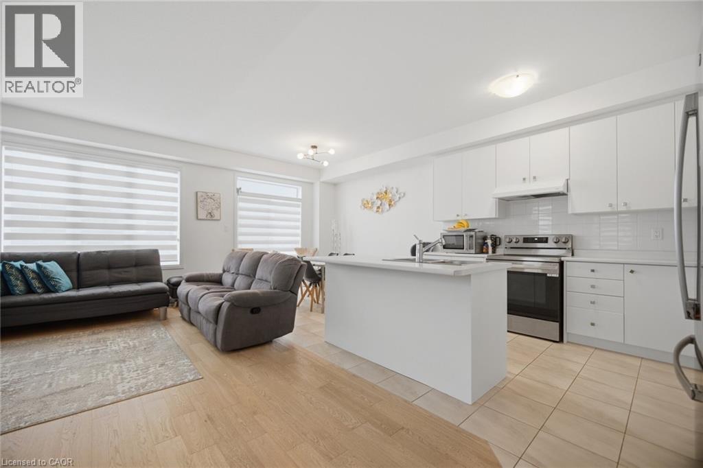 240 VELVET Way - 15