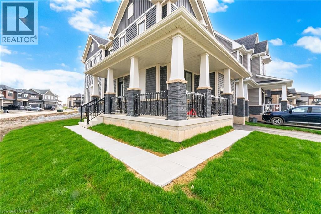 240 VELVET Way - 9