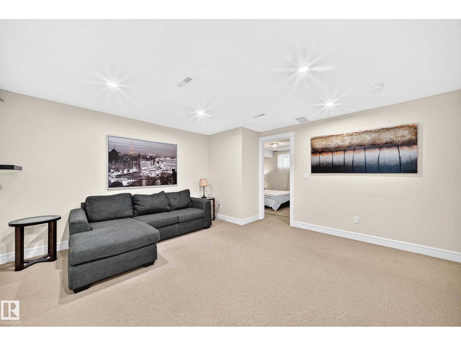 8509 SLOANE CR NW - 41