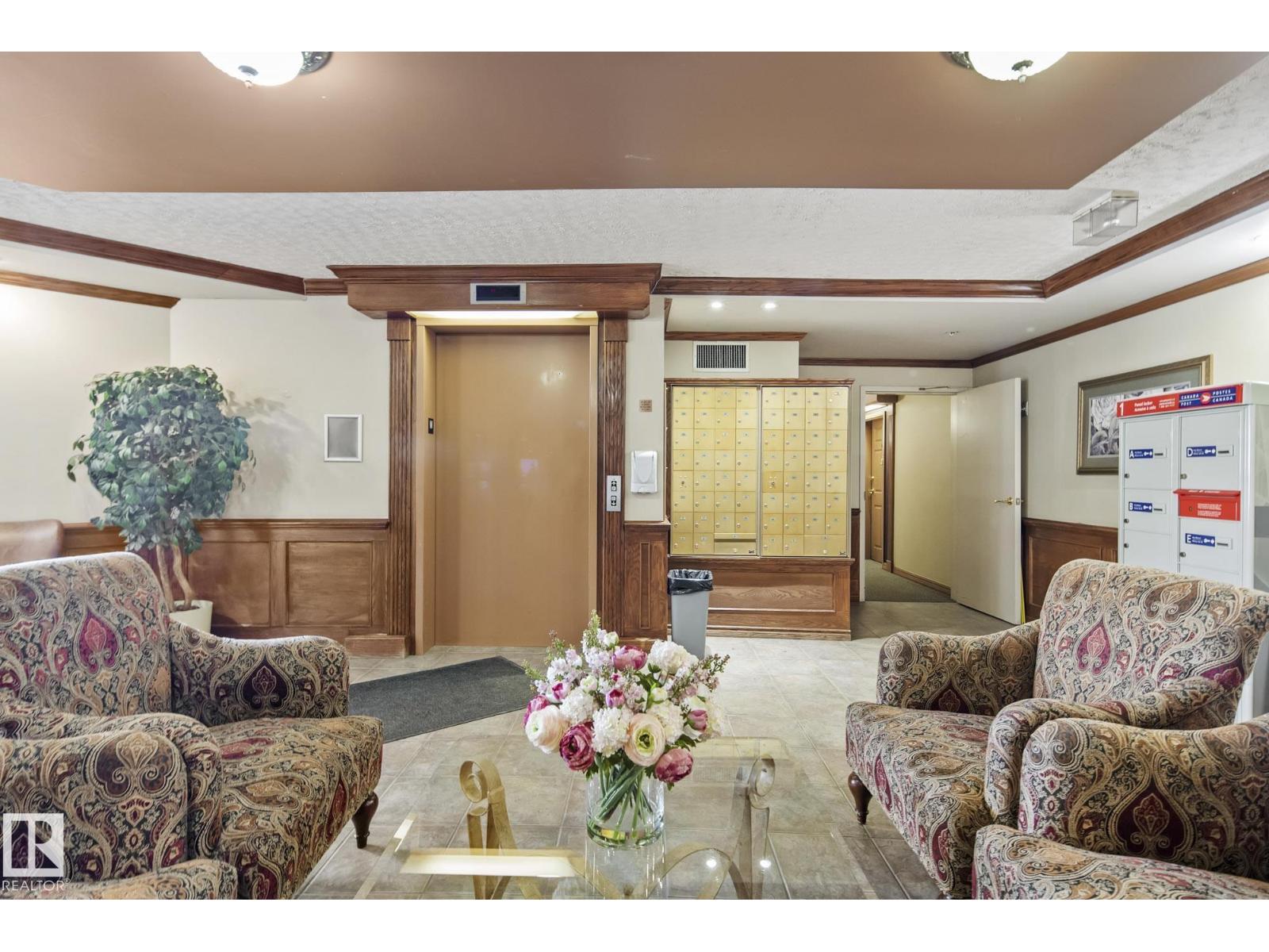 #421 9730 174 ST NW - 29