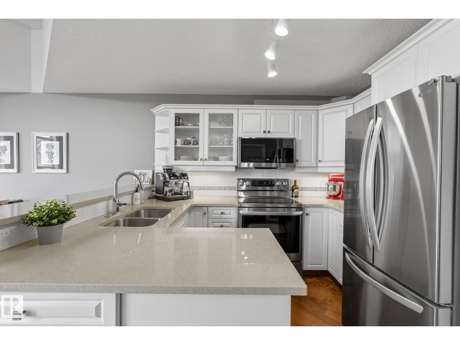 #421 9730 174 ST NW - 7