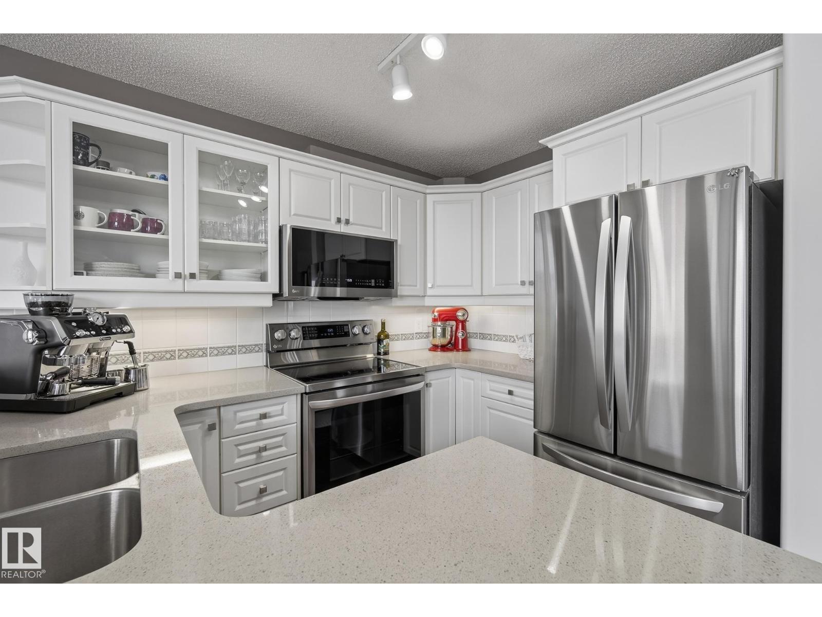 #421 9730 174 ST NW - 8