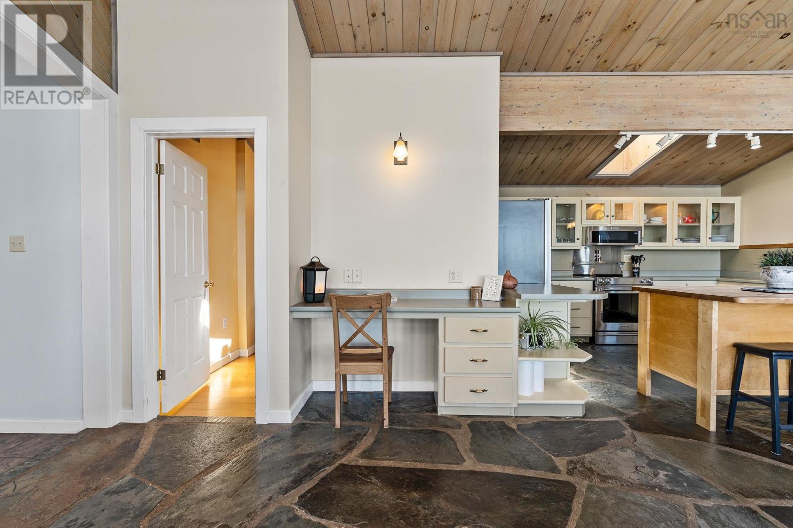 1878 Sandy Point Road - 31