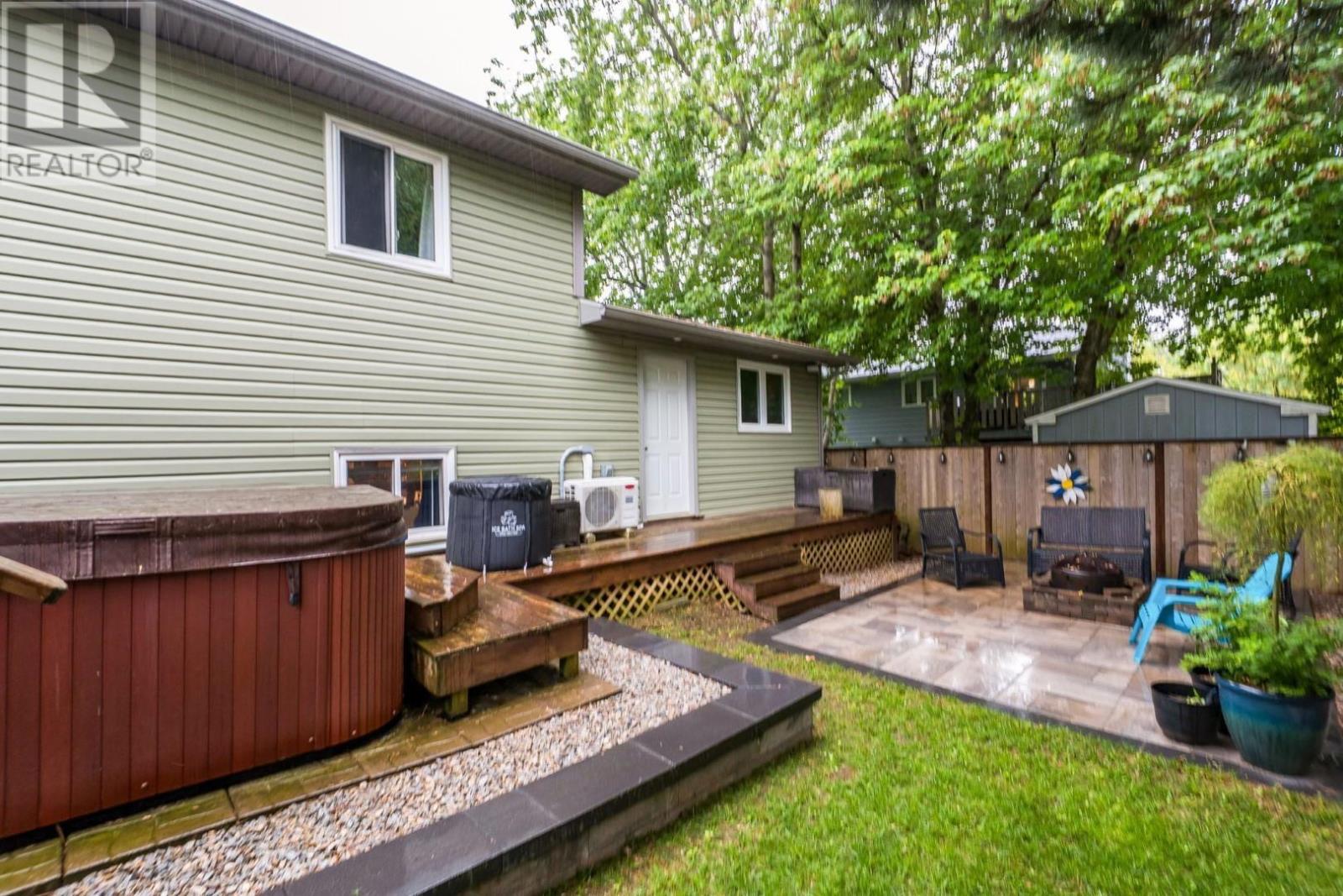 Property 32 of 43 of 5 Joan Eleanor Drive