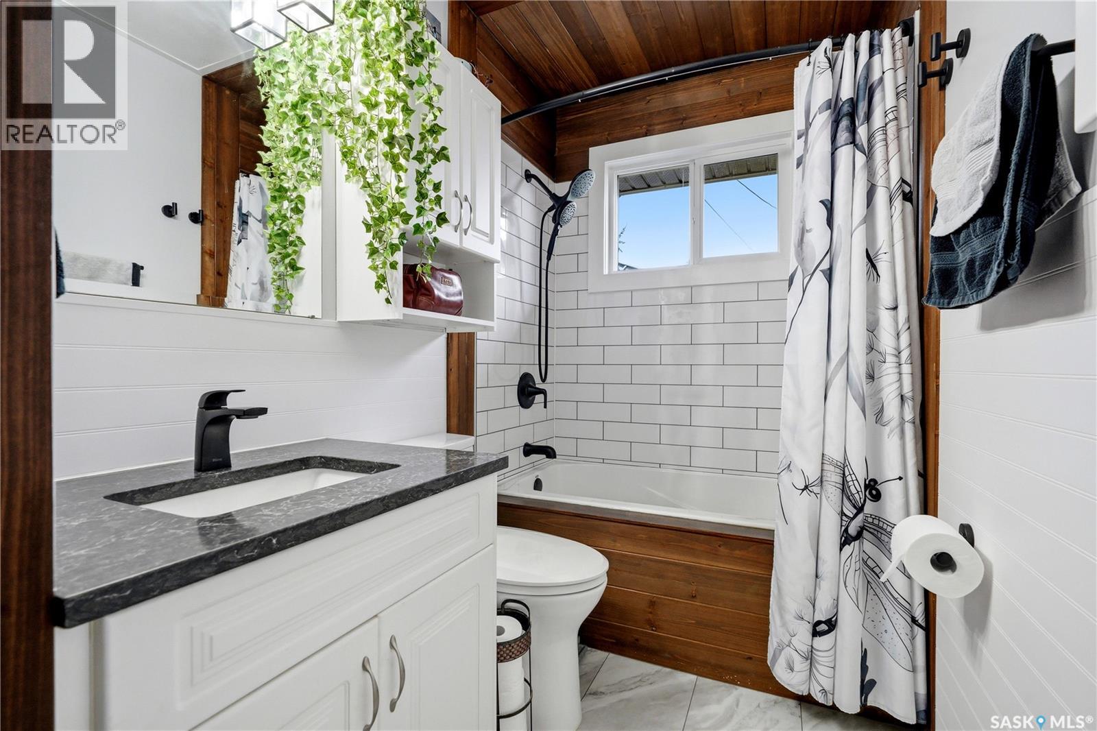 14 Stewart AVENUE — photo 20