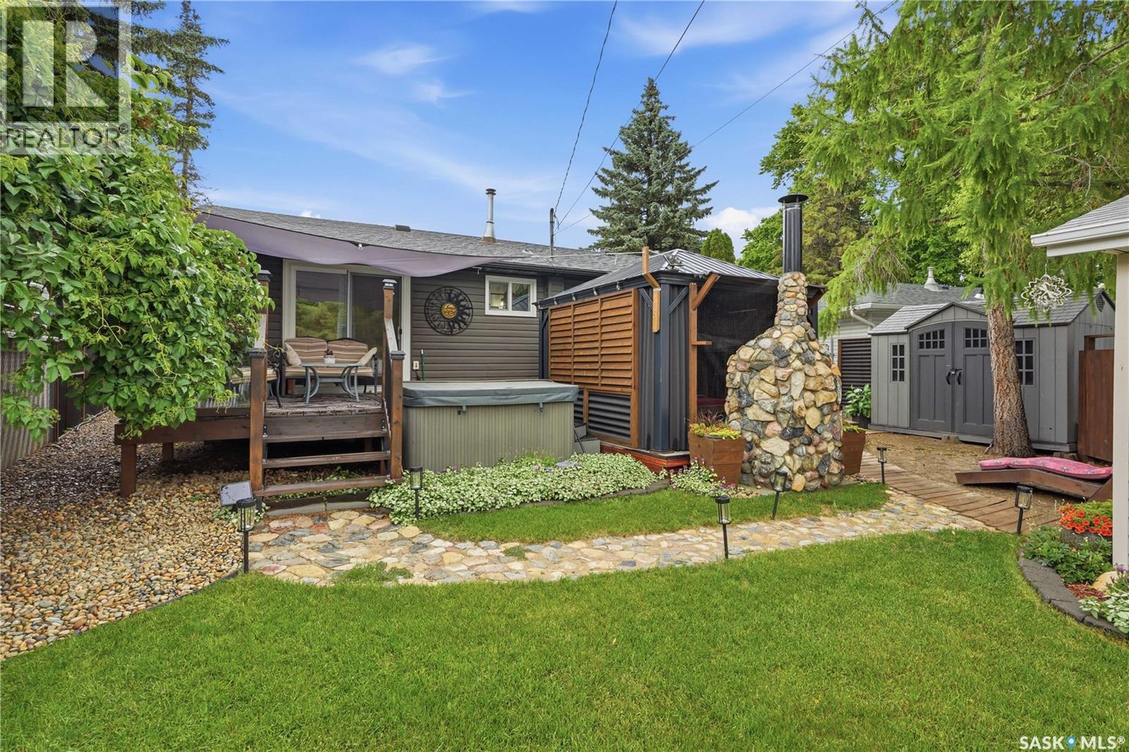 14 Stewart AVENUE — photo 48