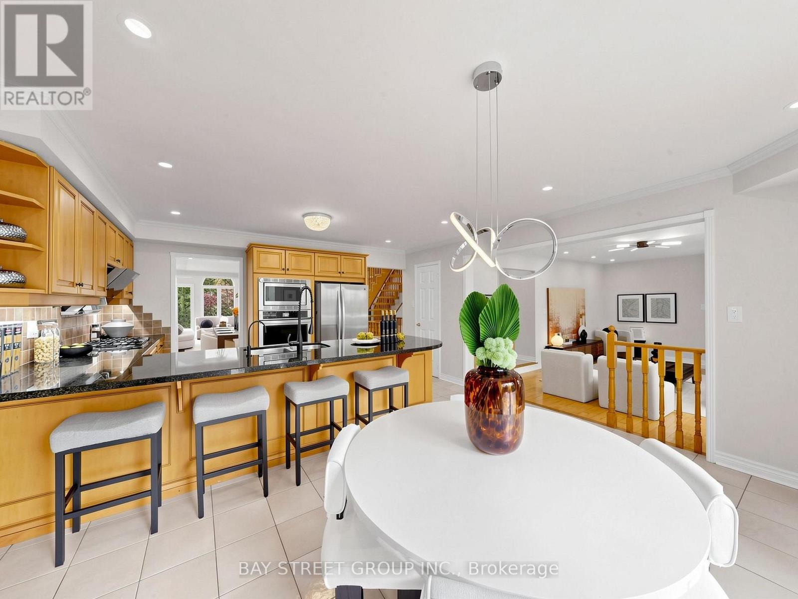 98 BROOKEVIEW DRIVE - 10