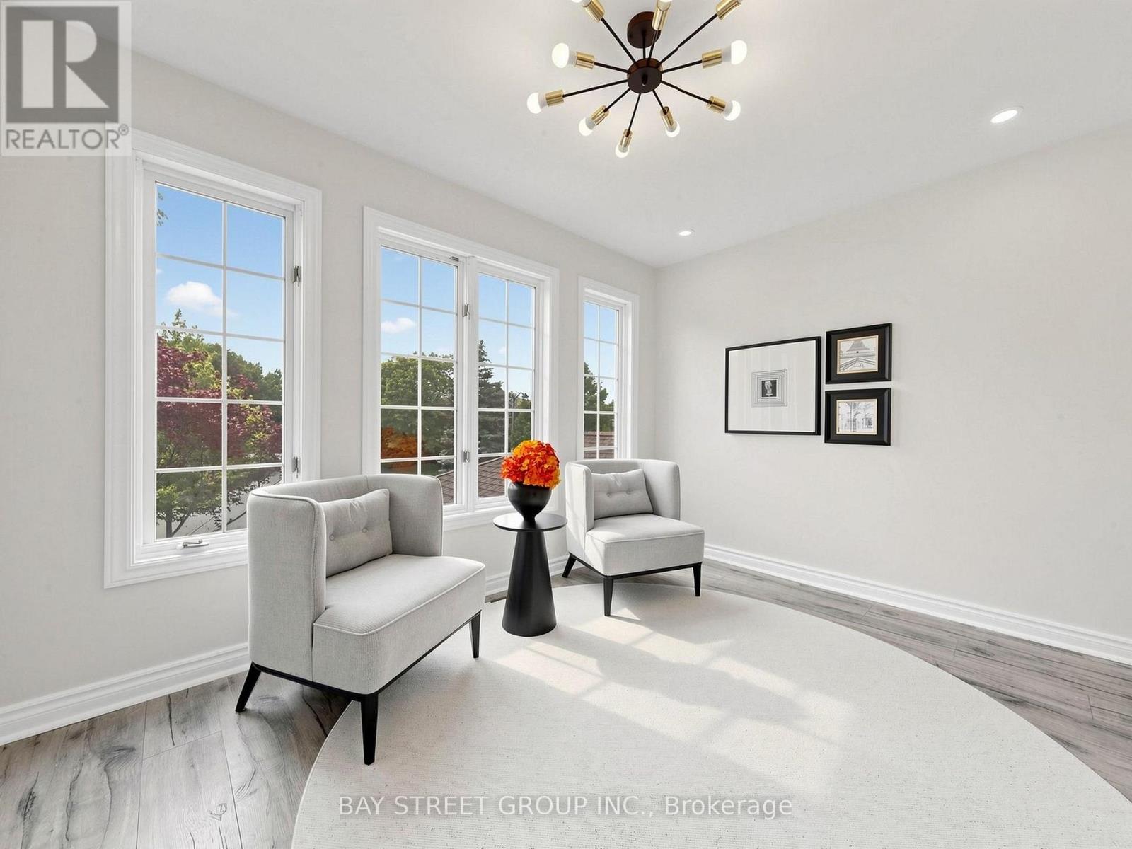 98 BROOKEVIEW DRIVE - 17