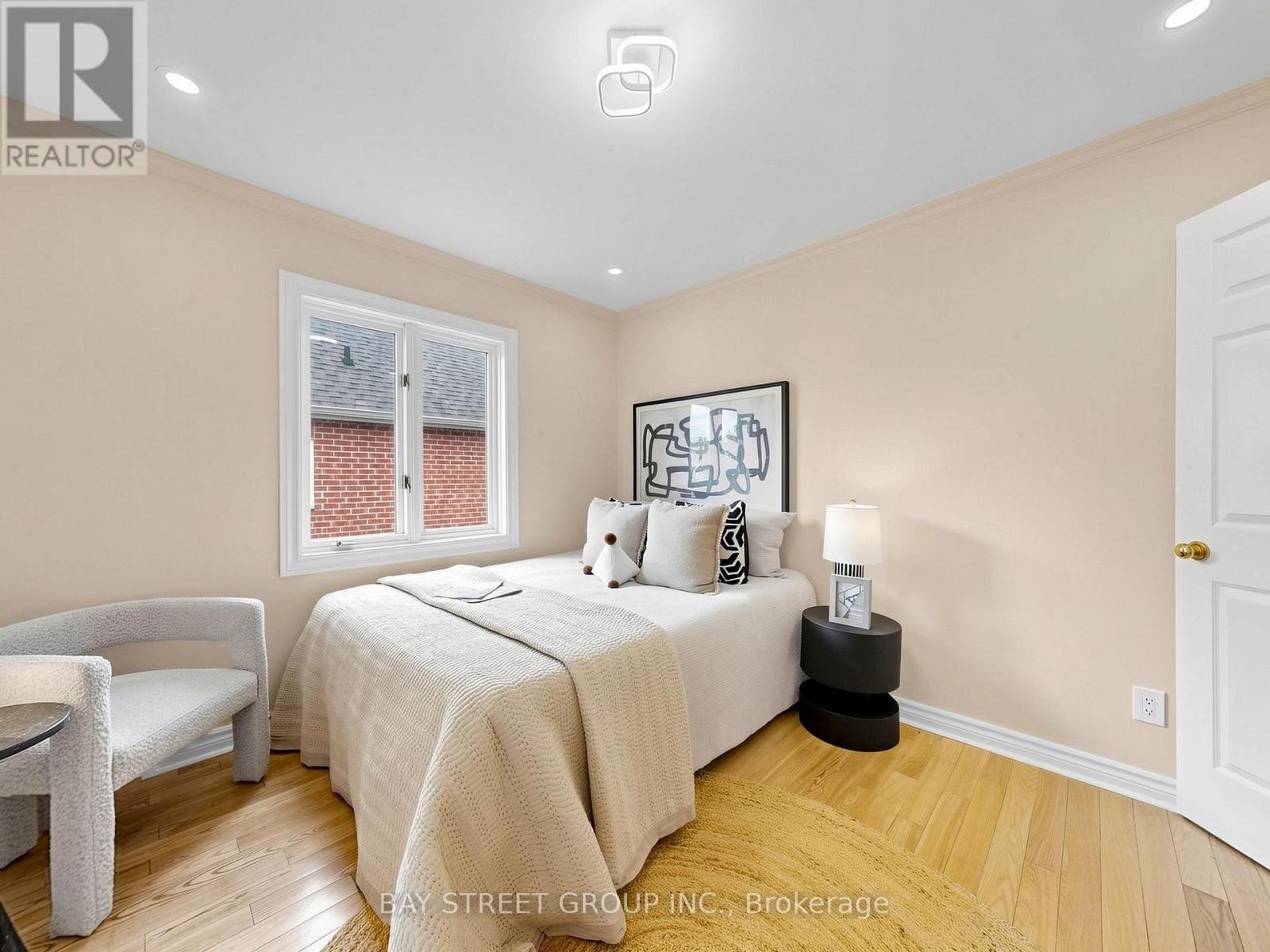 98 BROOKEVIEW DRIVE - 27