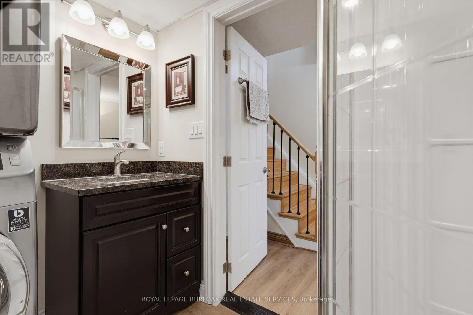 #110 3480 UPPER MIDDLE ROAD - 20