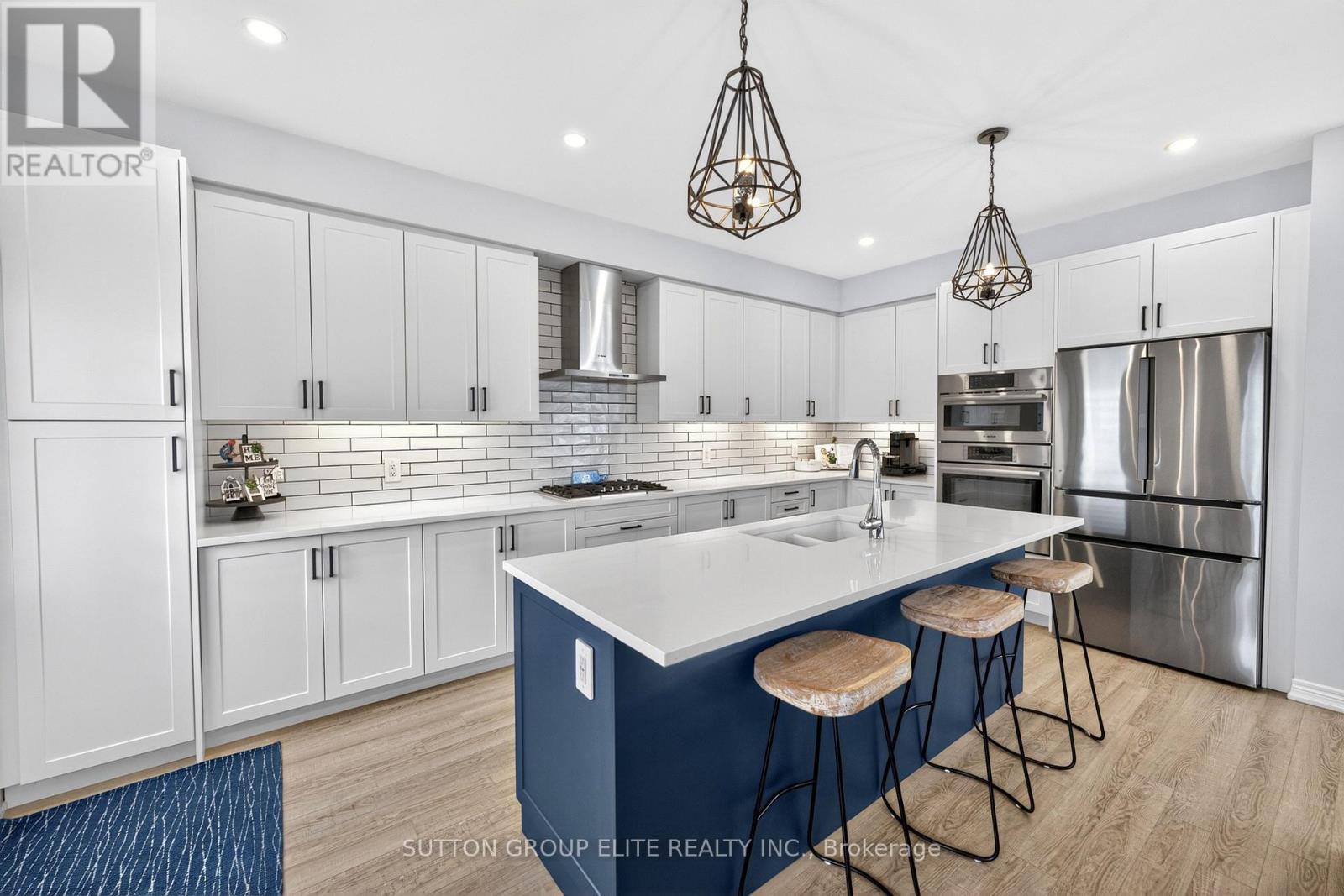 95 ELLIOT AVENUE W - 22