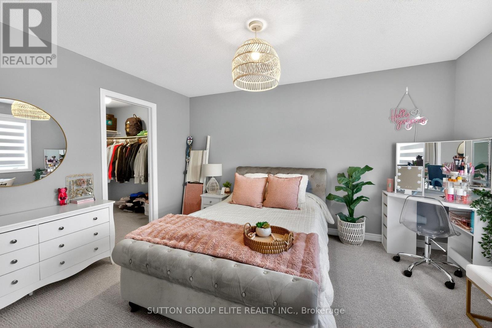 95 ELLIOT AVENUE W - 39