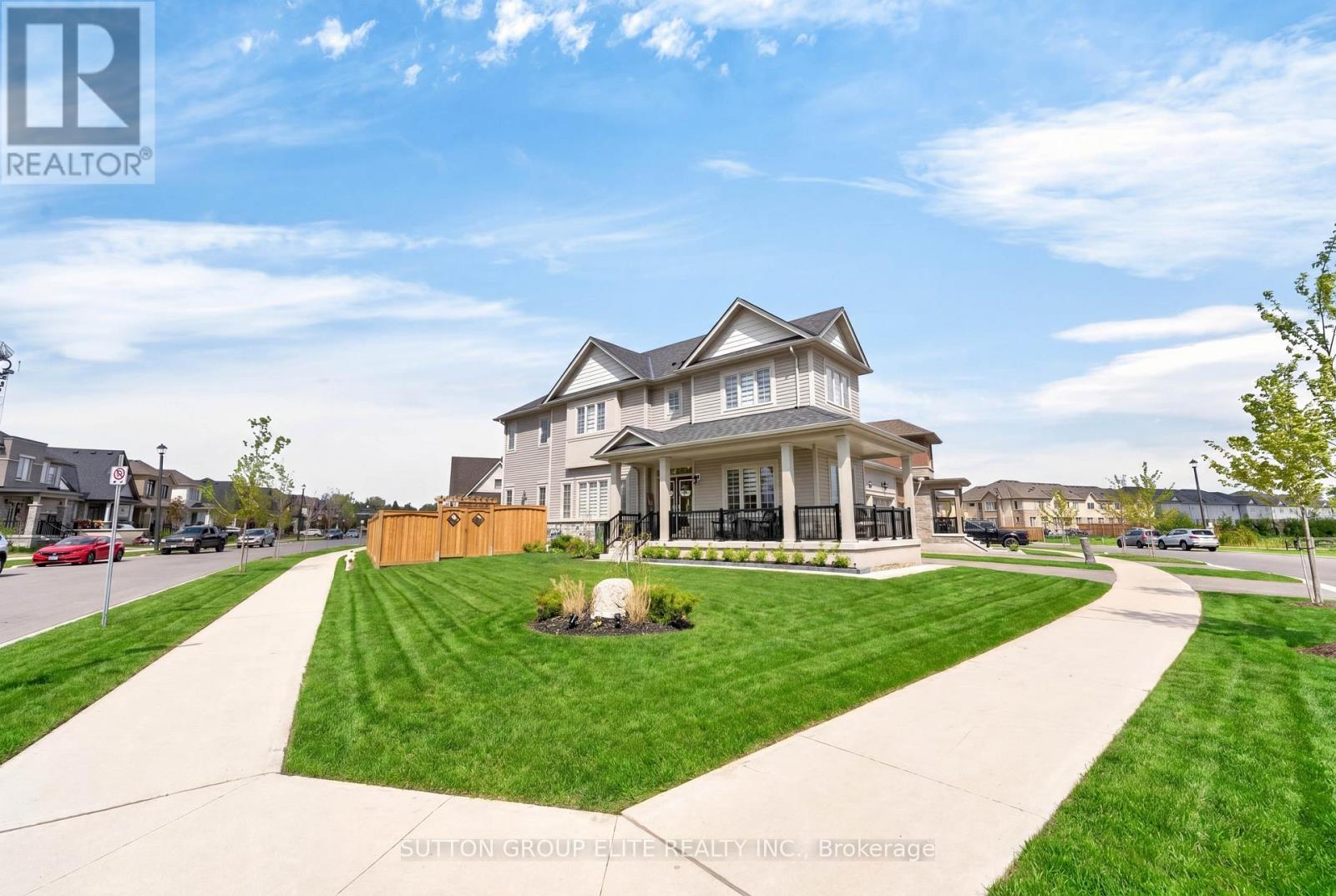 95 ELLIOT AVENUE W - 5