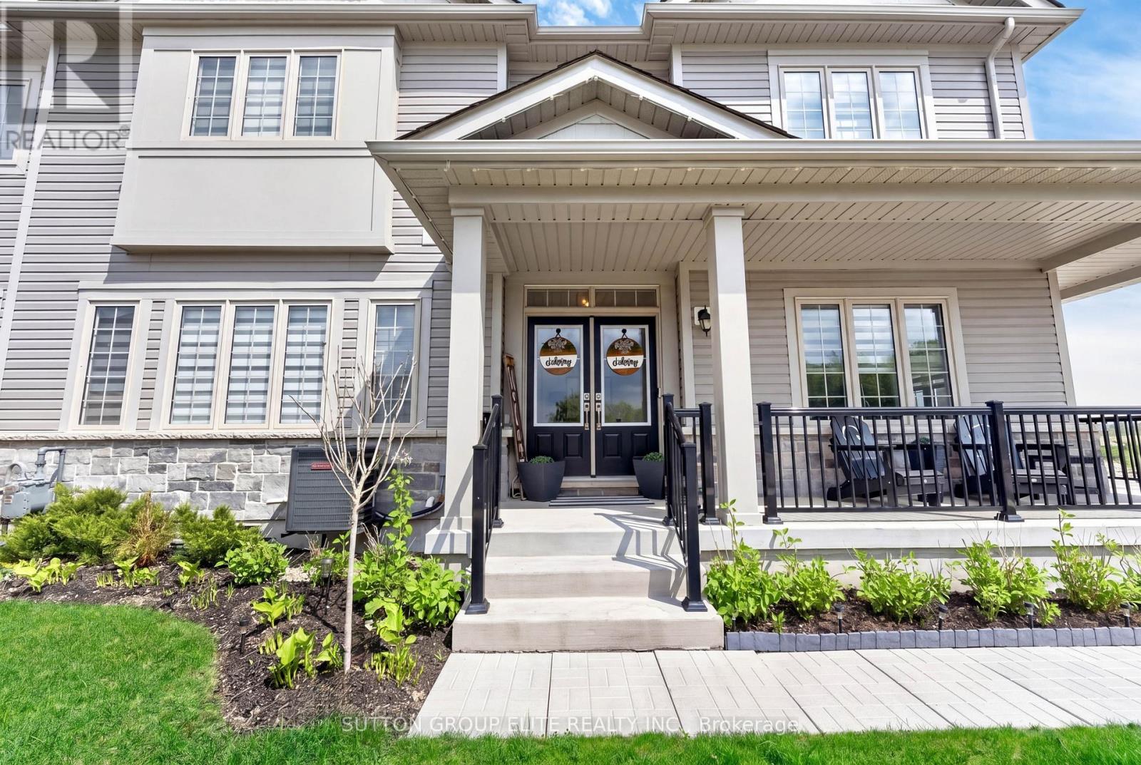 95 ELLIOT AVENUE W - 9