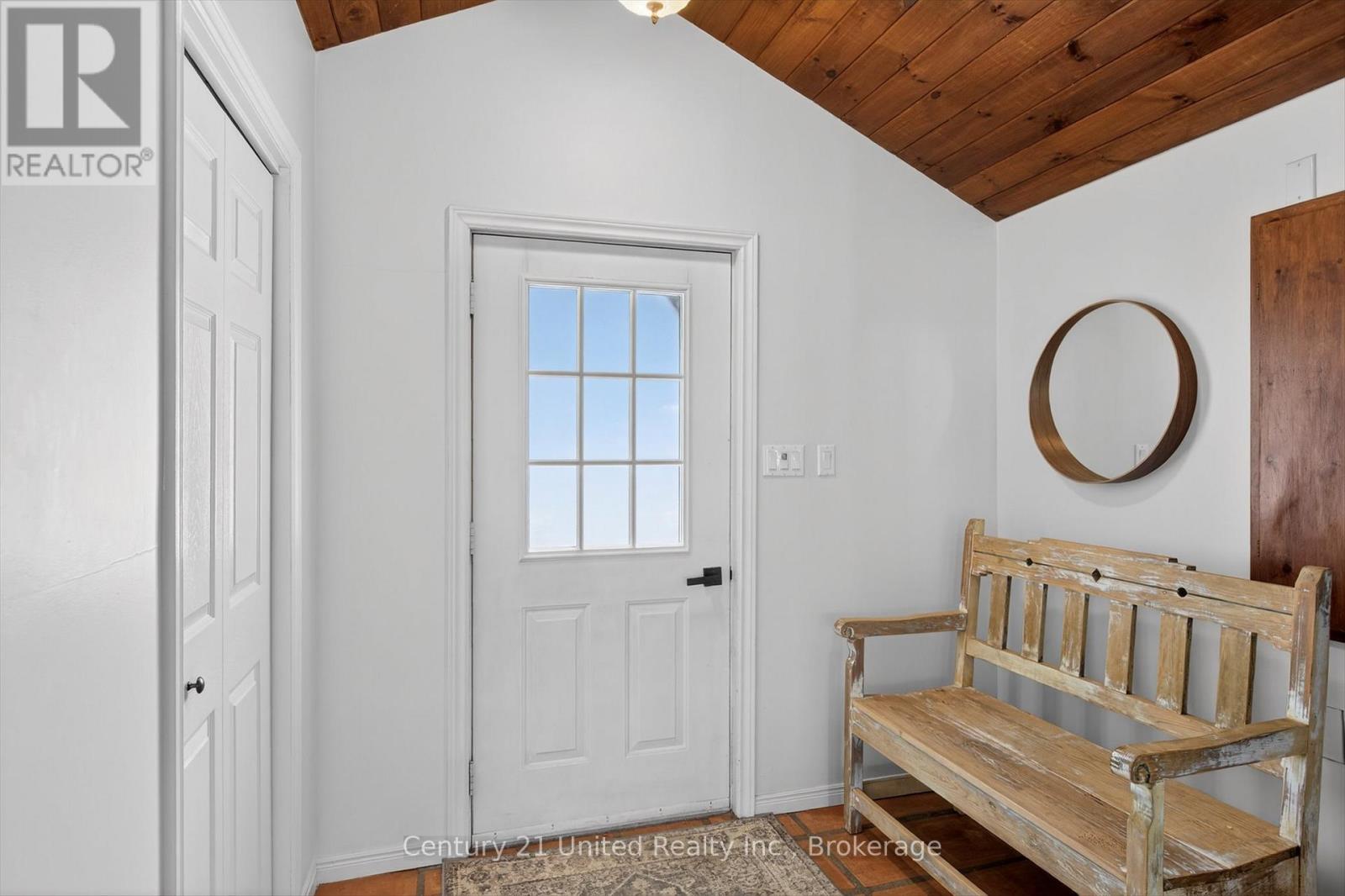 62 BENTLEY PLACE - 32