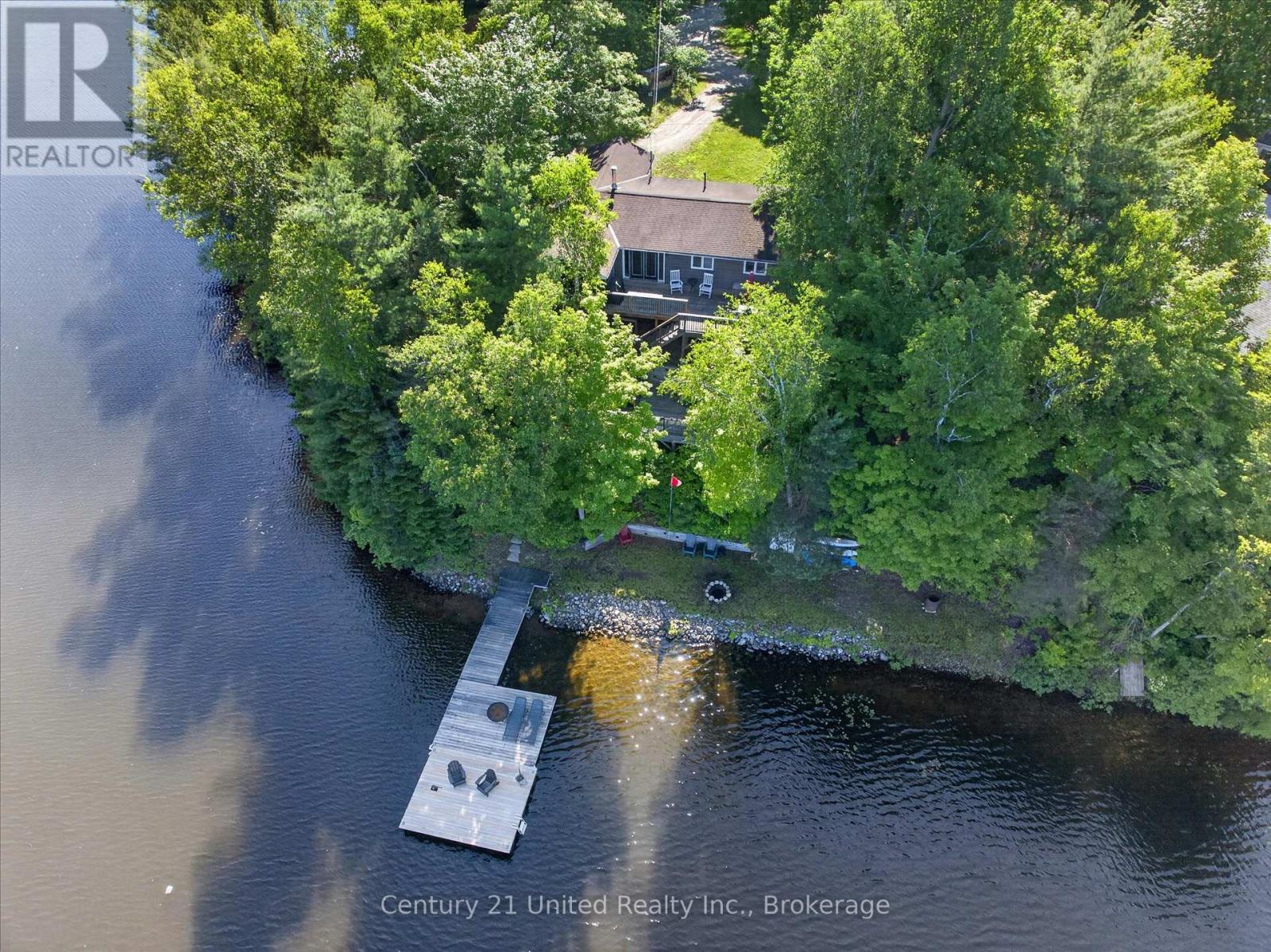 62 BENTLEY PLACE - 30