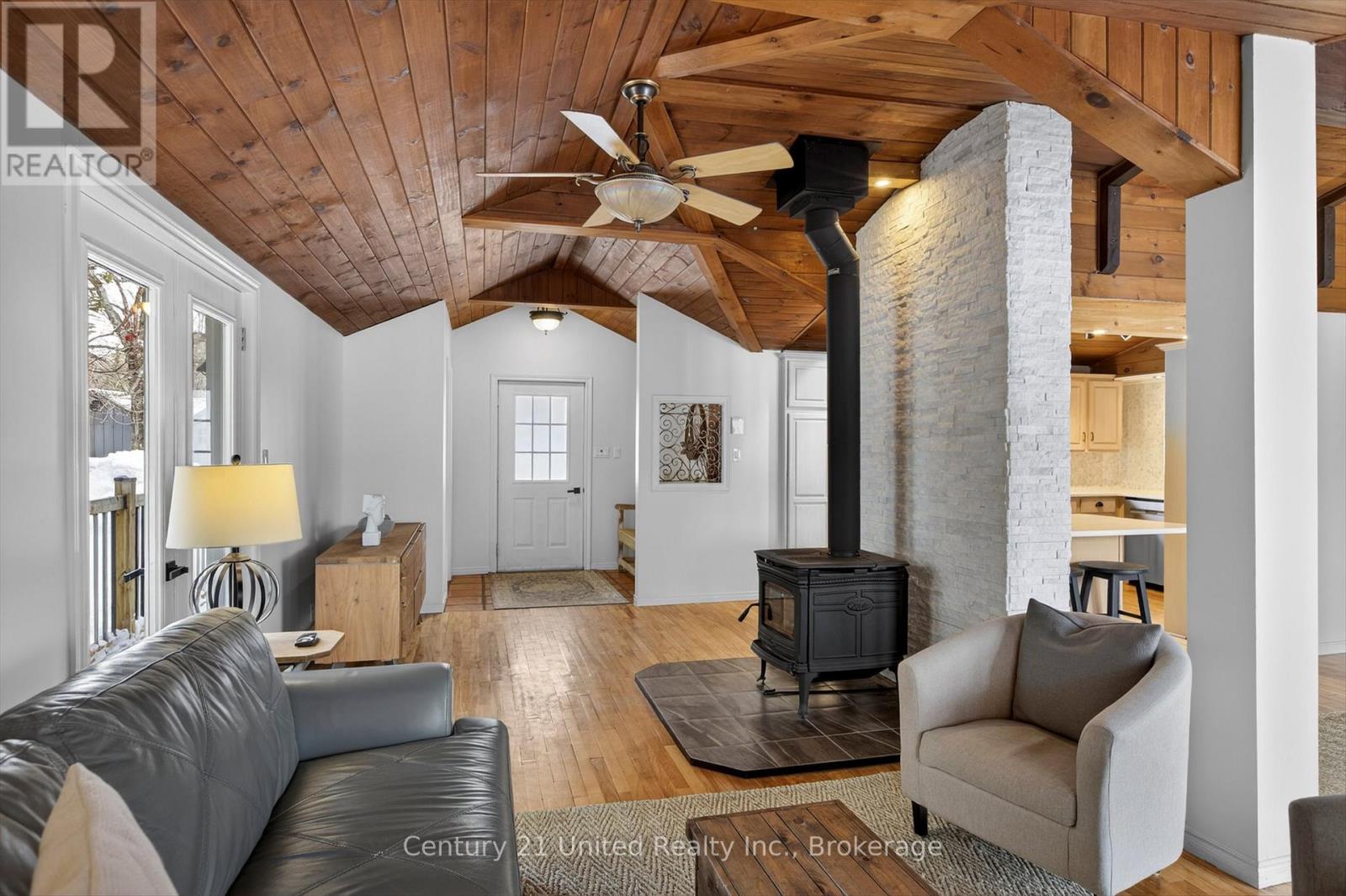 62 BENTLEY PLACE - 37