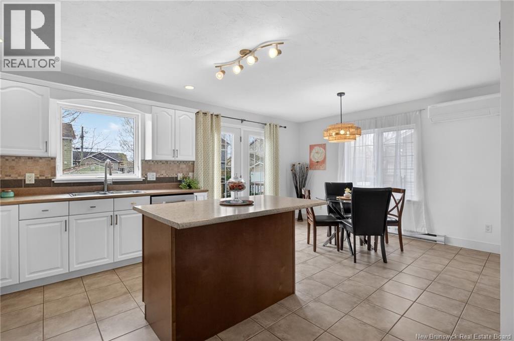 228 Rennick Road - 11