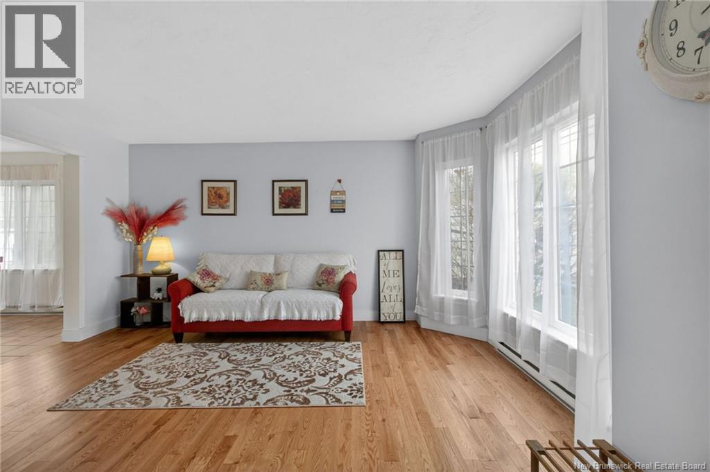 228 Rennick Road - 6
