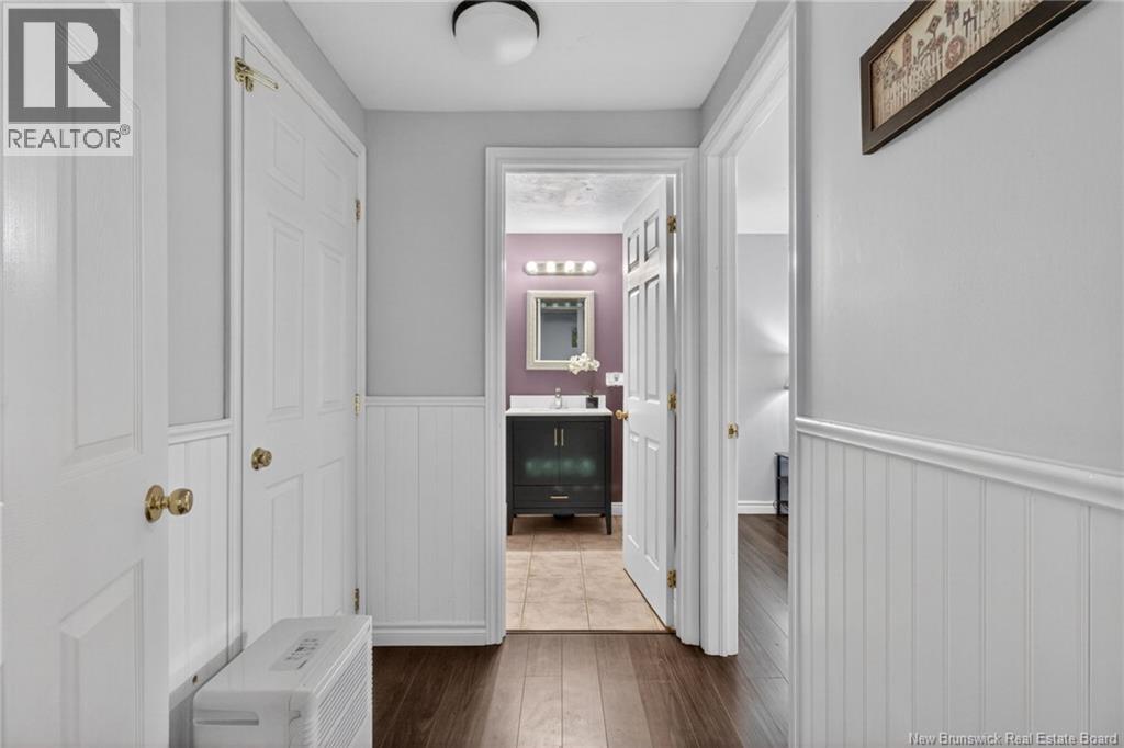 228 Rennick Road - 35