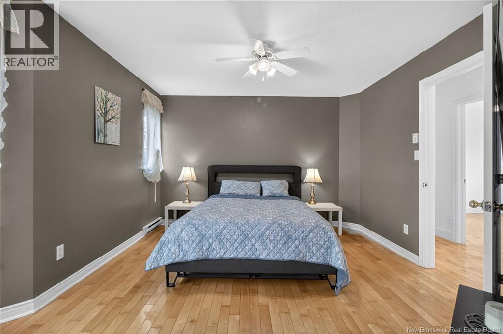 228 Rennick Road - 23
