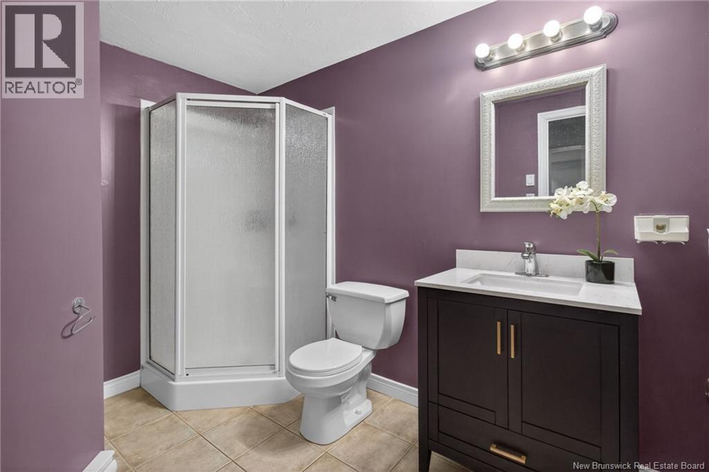 228 Rennick Road - 36