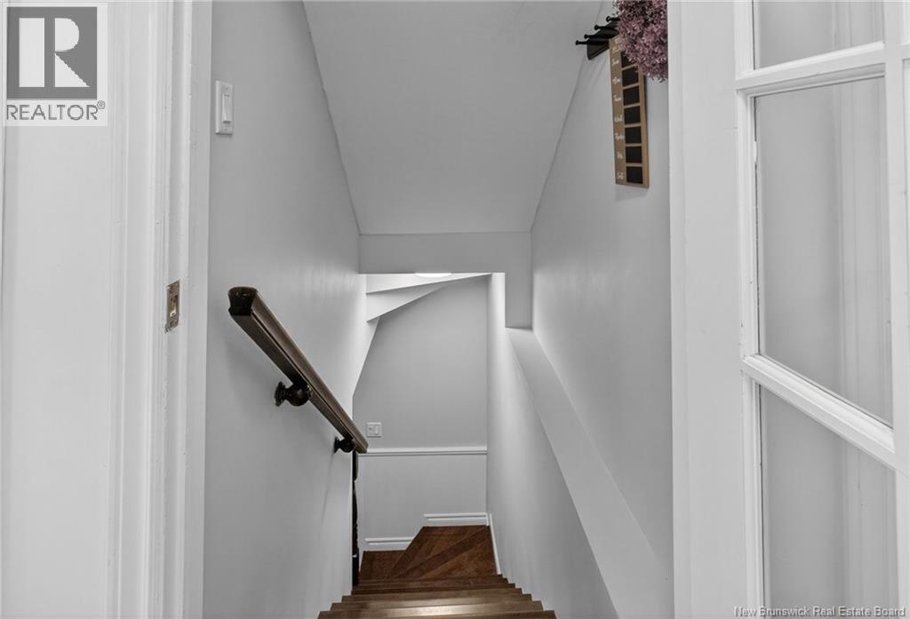 228 Rennick Road - 31