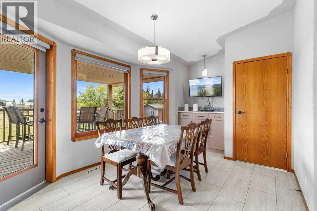 205, 1271 Township Road 392 - 9