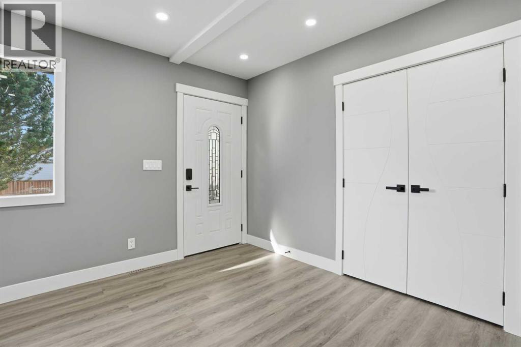 2004 18 Street NW - 2